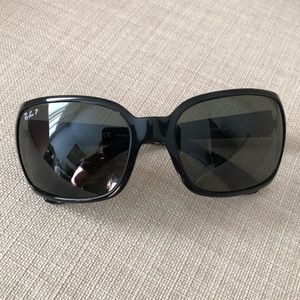 Polarized Ray-Ban Matte Black Sunglasses